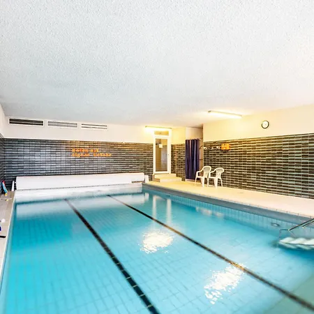 Mit Pool 아파트 모네시